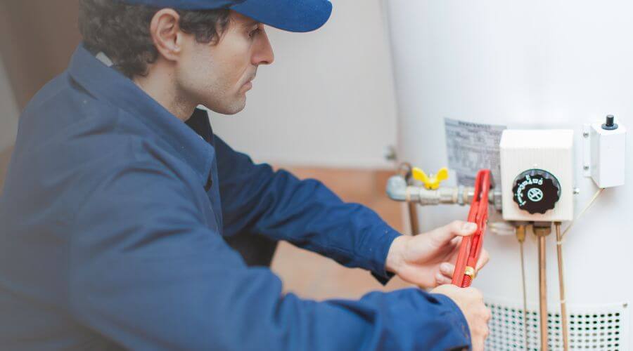 Local water heater installation in Levasy, MO